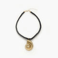 Collier RIVIERA cordon noir escargot dore