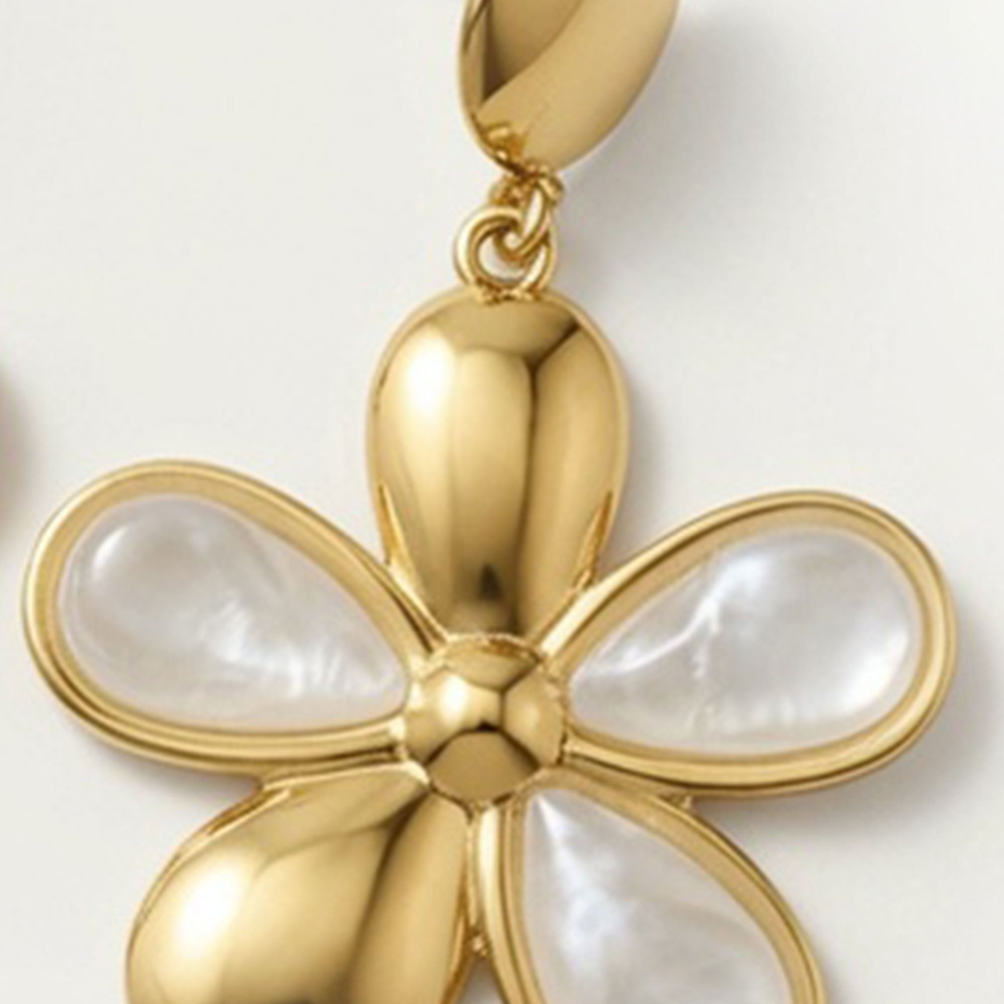 Boucles d'oreilles perla fleur